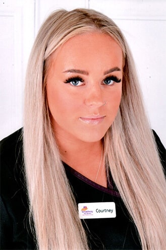 Courtney Crossley (Nursery Nurse)
